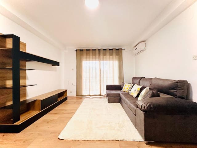 4 sovrum Lägenhet att hyra i Granada stad - 250 € (Ref: 10043062)