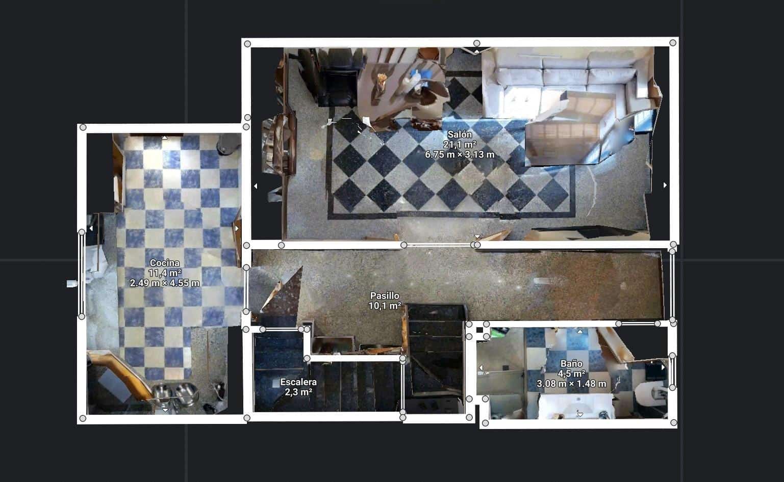 3 camera da letto Villetta a Schiera in vendita in Ambroz con piscina garage - 300.000 € (Rif: 10044856)