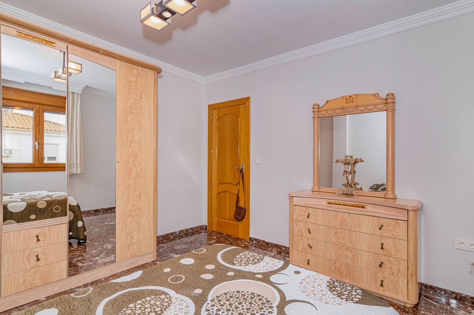 3 camera da letto Villetta a Schiera in vendita in Ambroz con piscina garage - 300.000 € (Rif: 10044856)