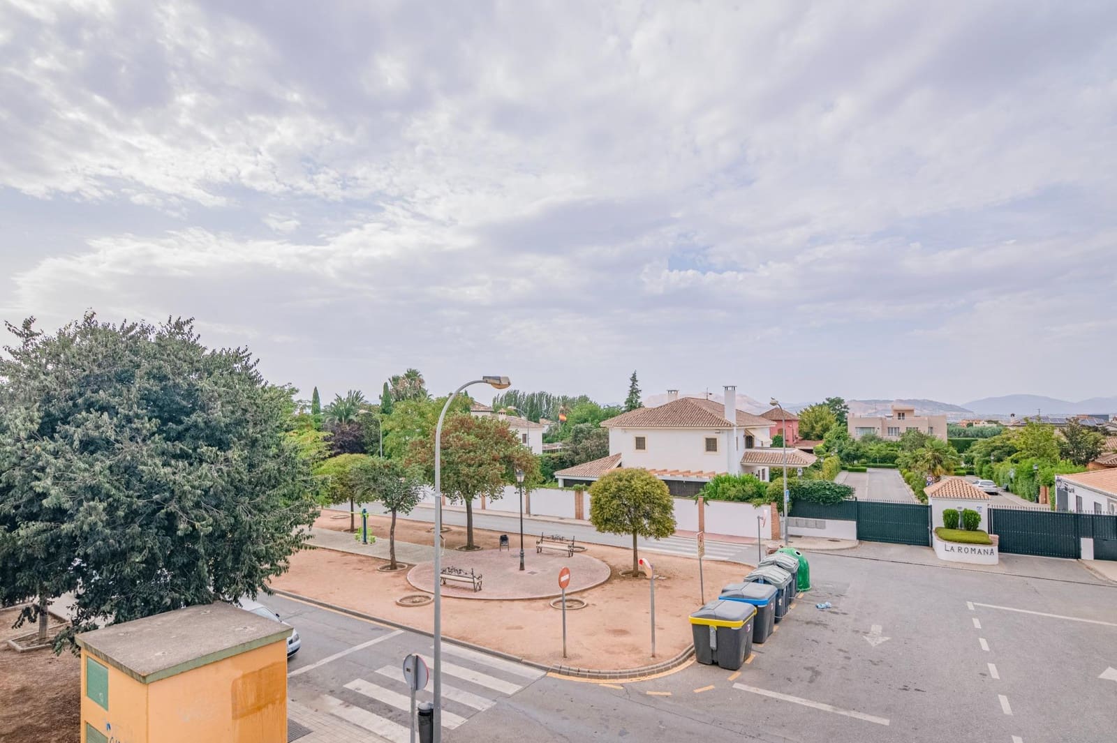 3 camera da letto Villetta a Schiera in vendita in Ambroz con piscina garage - 300.000 € (Rif: 10044856)