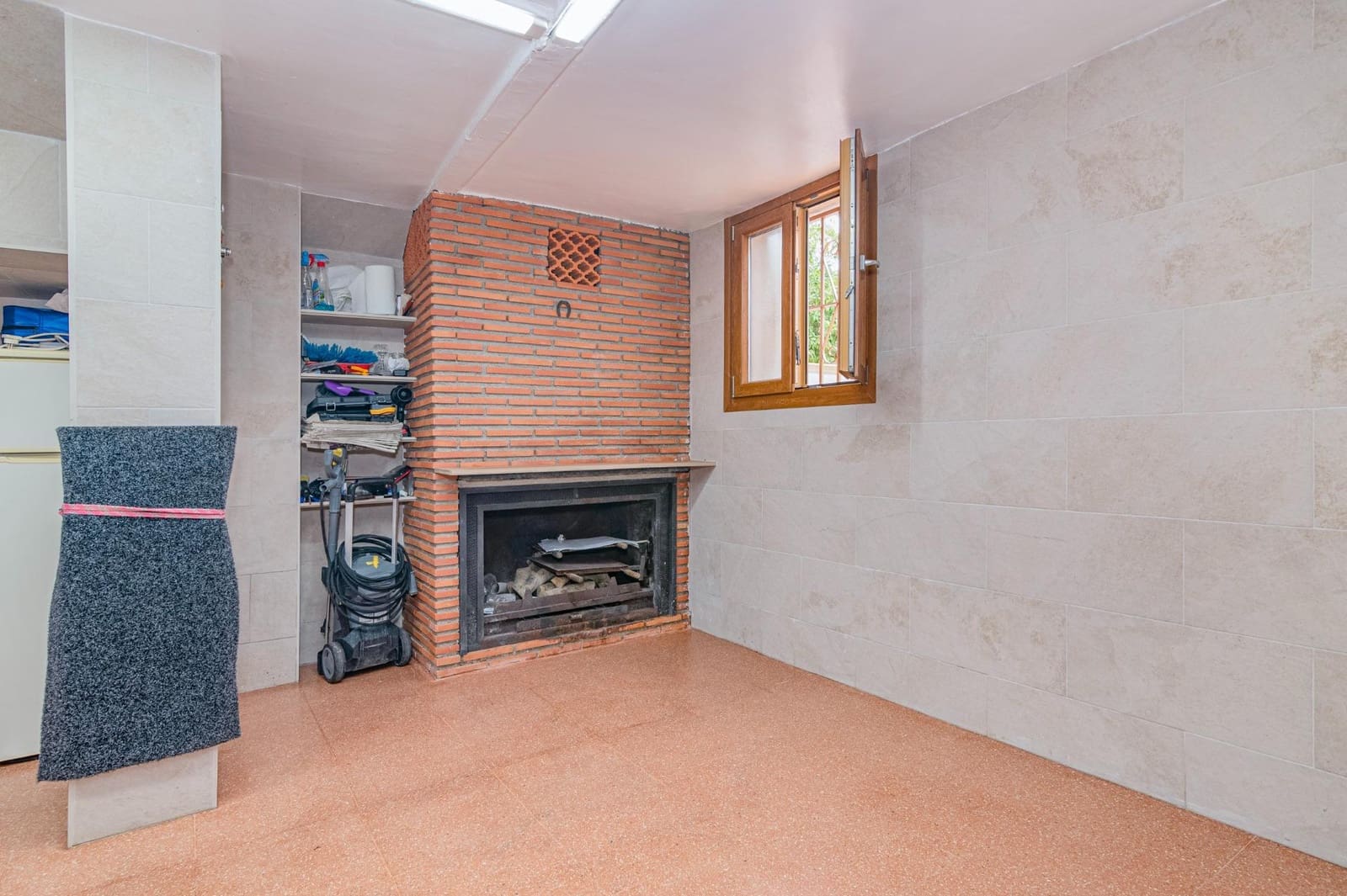 3 camera da letto Villetta a Schiera in vendita in Ambroz con piscina garage - 300.000 € (Rif: 10044856)
