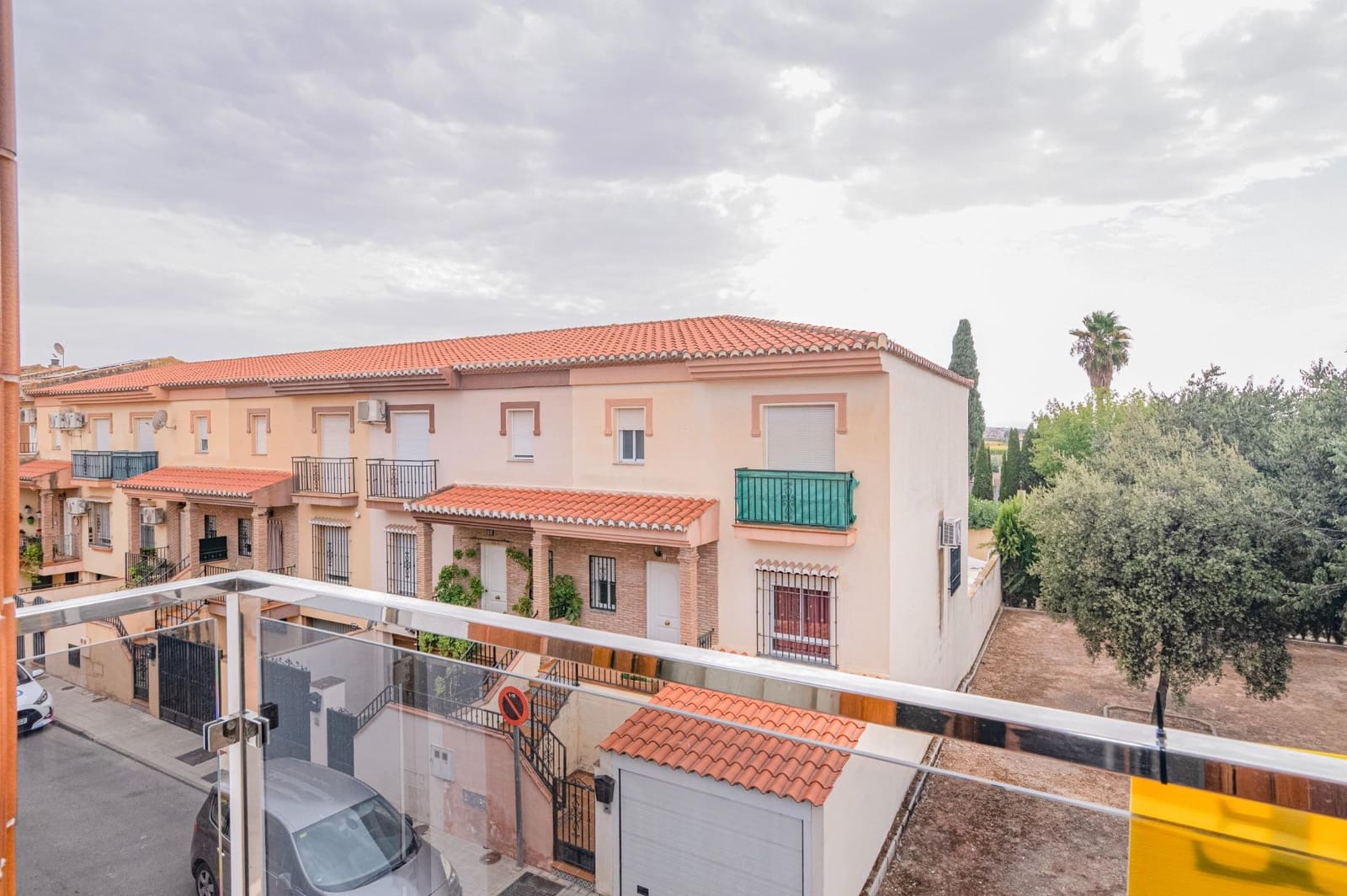 3 camera da letto Villetta a Schiera in vendita in Ambroz con piscina garage - 300.000 € (Rif: 10044856)