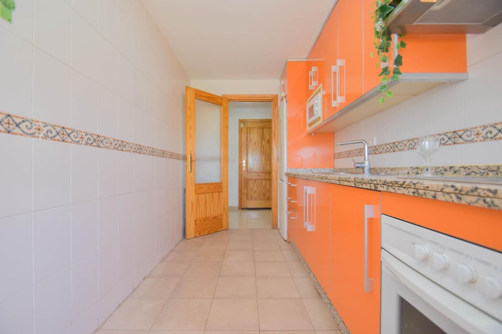 2 Zimmer Wohnung zu verkaufen in Atarfe mit Garage - 165.000 € (Ref: 10047357)