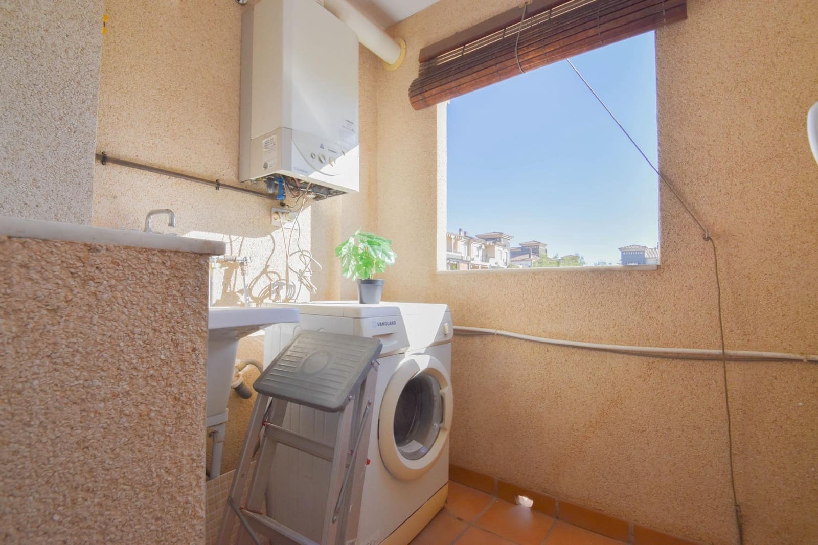 2 Zimmer Wohnung zu verkaufen in Atarfe mit Garage - 165.000 € (Ref: 10047357)