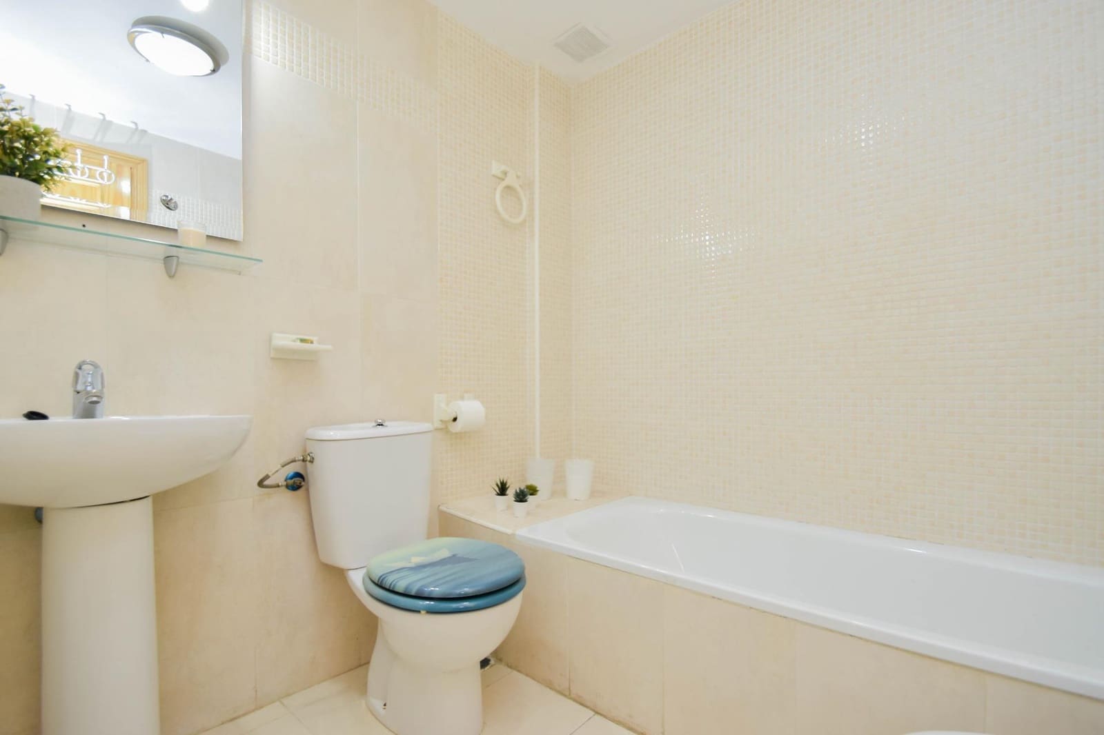 2 Zimmer Wohnung zu verkaufen in Atarfe mit Garage - 165.000 € (Ref: 10047357)