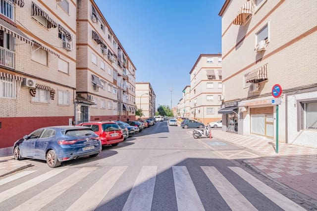 3 sypialnia Mieszkanie na sprzedaż w Cervantes, Miasto Grenada - 270 000 € (Ref: 10047359)