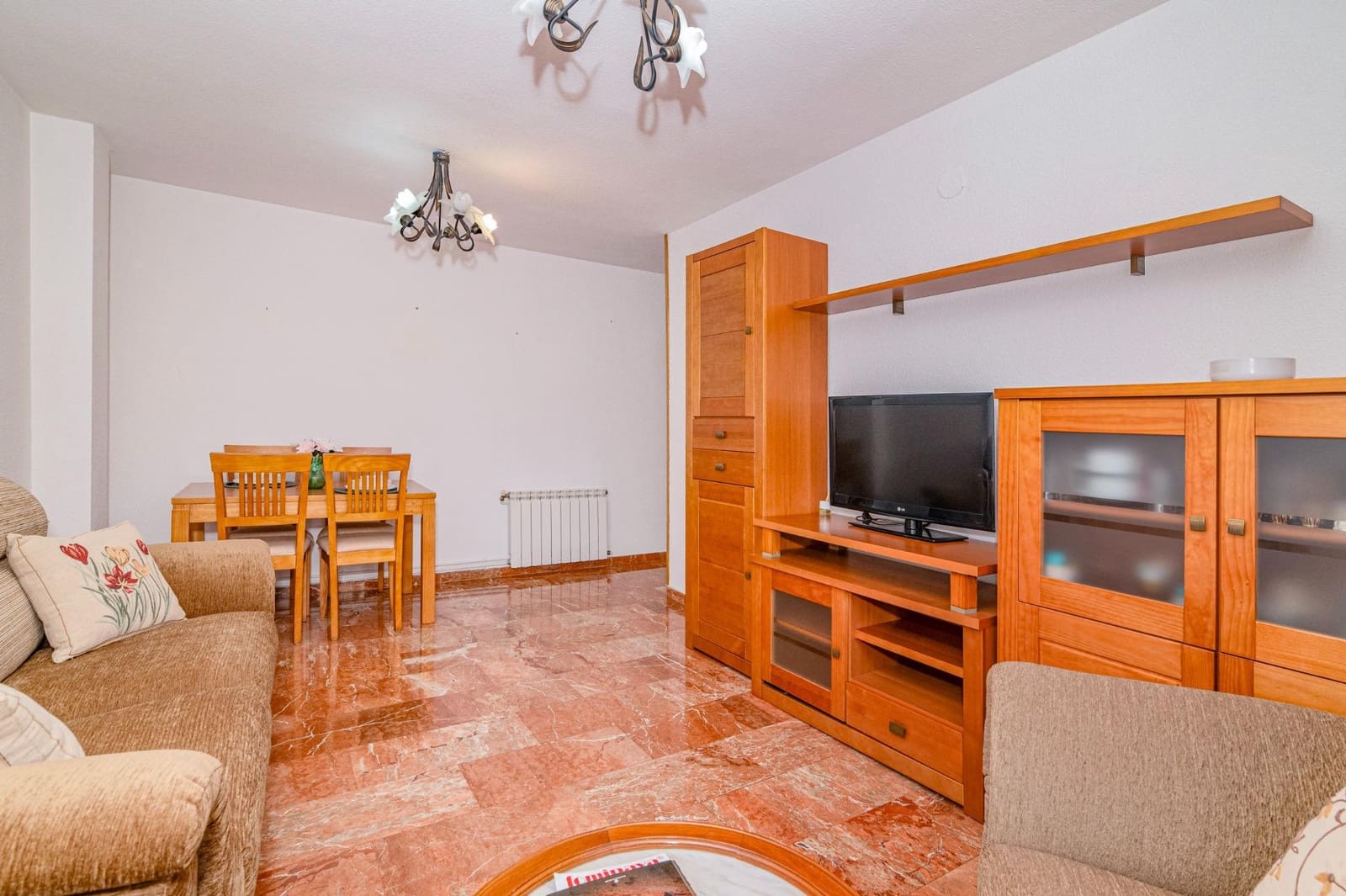 3 sypialnia Mieszkanie na sprzedaż w Miasto Grenada - 270 000 € (Ref: 10047359)