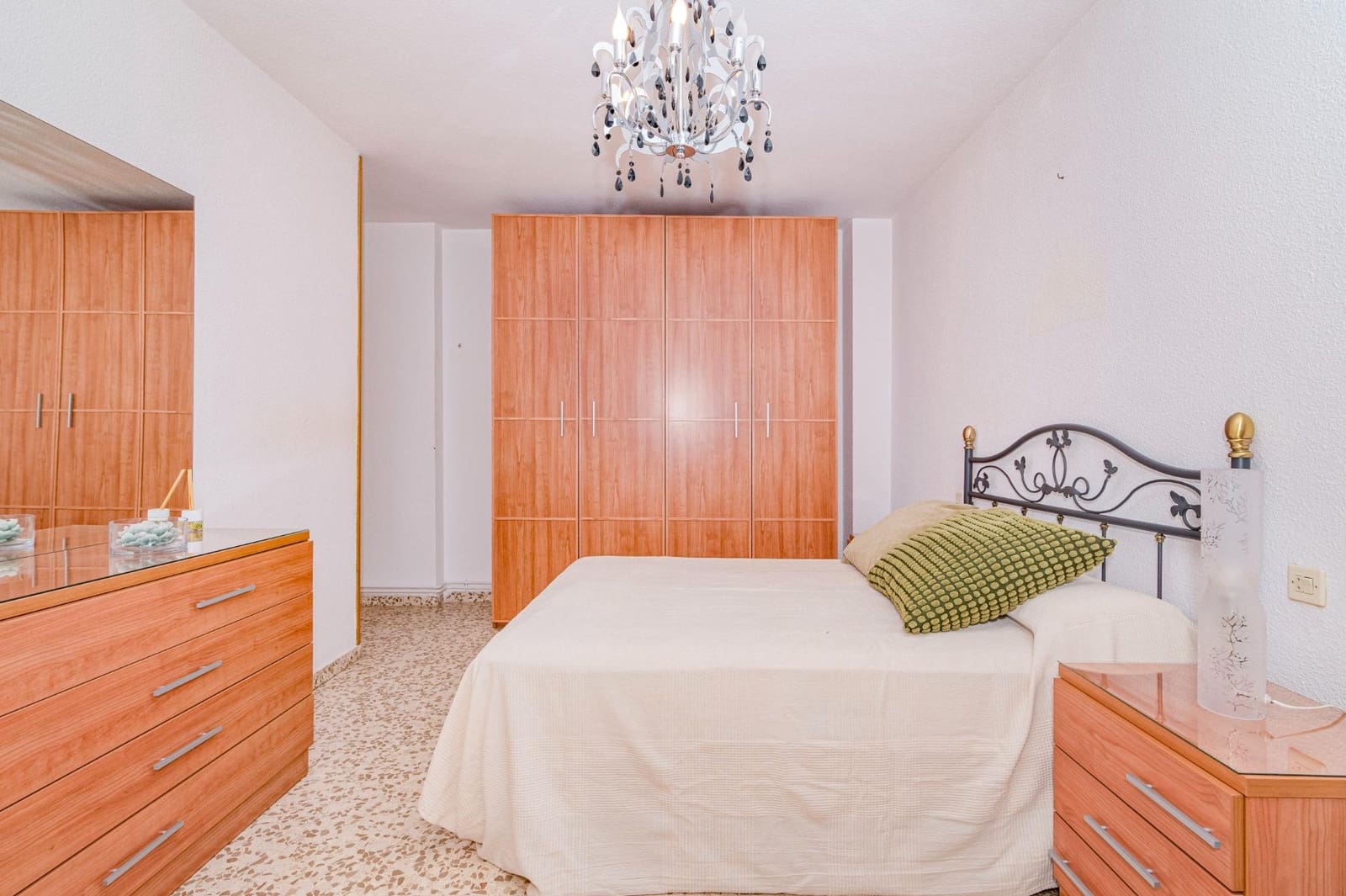 3 sypialnia Mieszkanie na sprzedaż w Miasto Grenada - 270 000 € (Ref: 10047359)