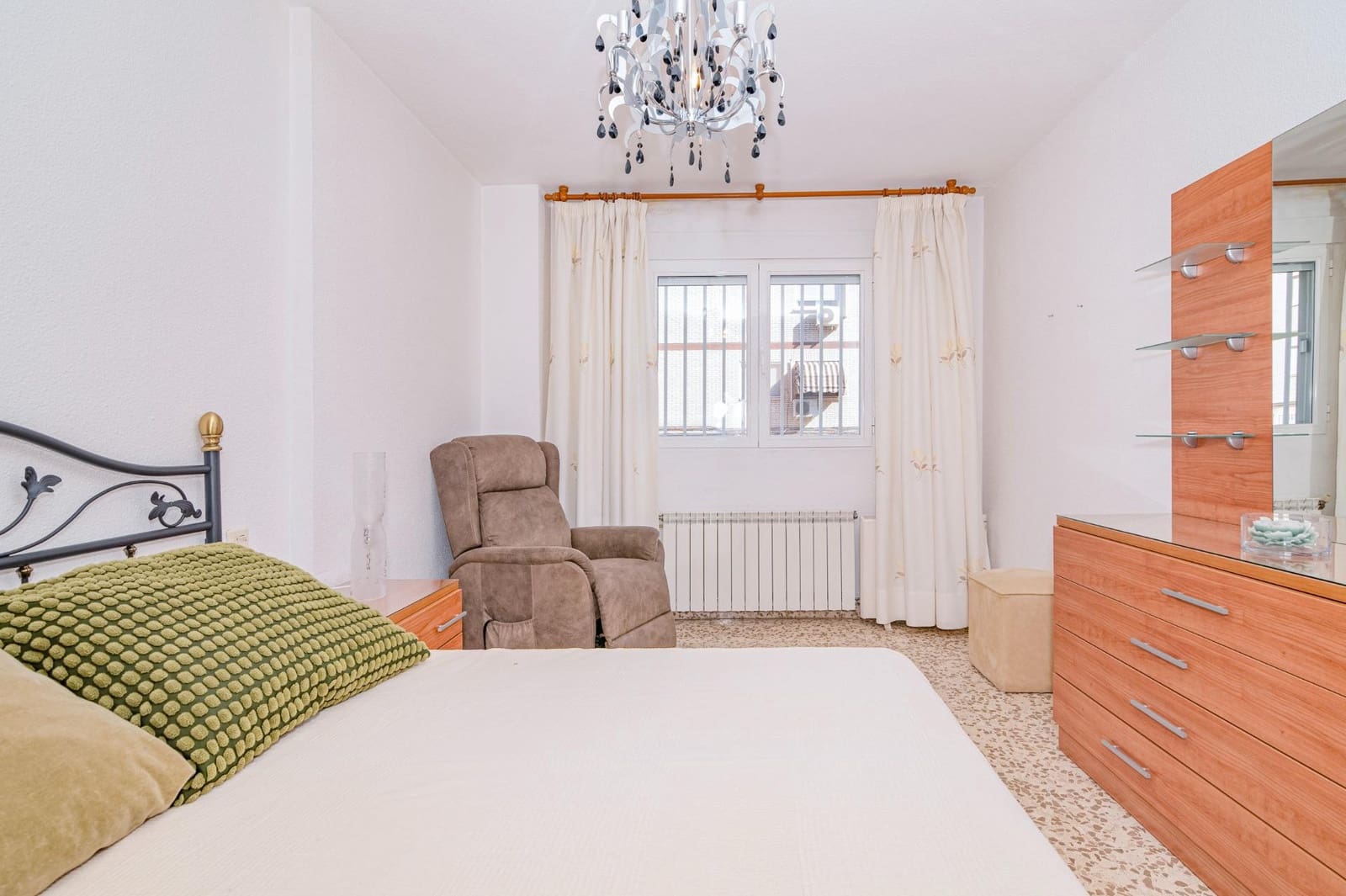 3 sypialnia Mieszkanie na sprzedaż w Miasto Grenada - 270 000 € (Ref: 10047359)