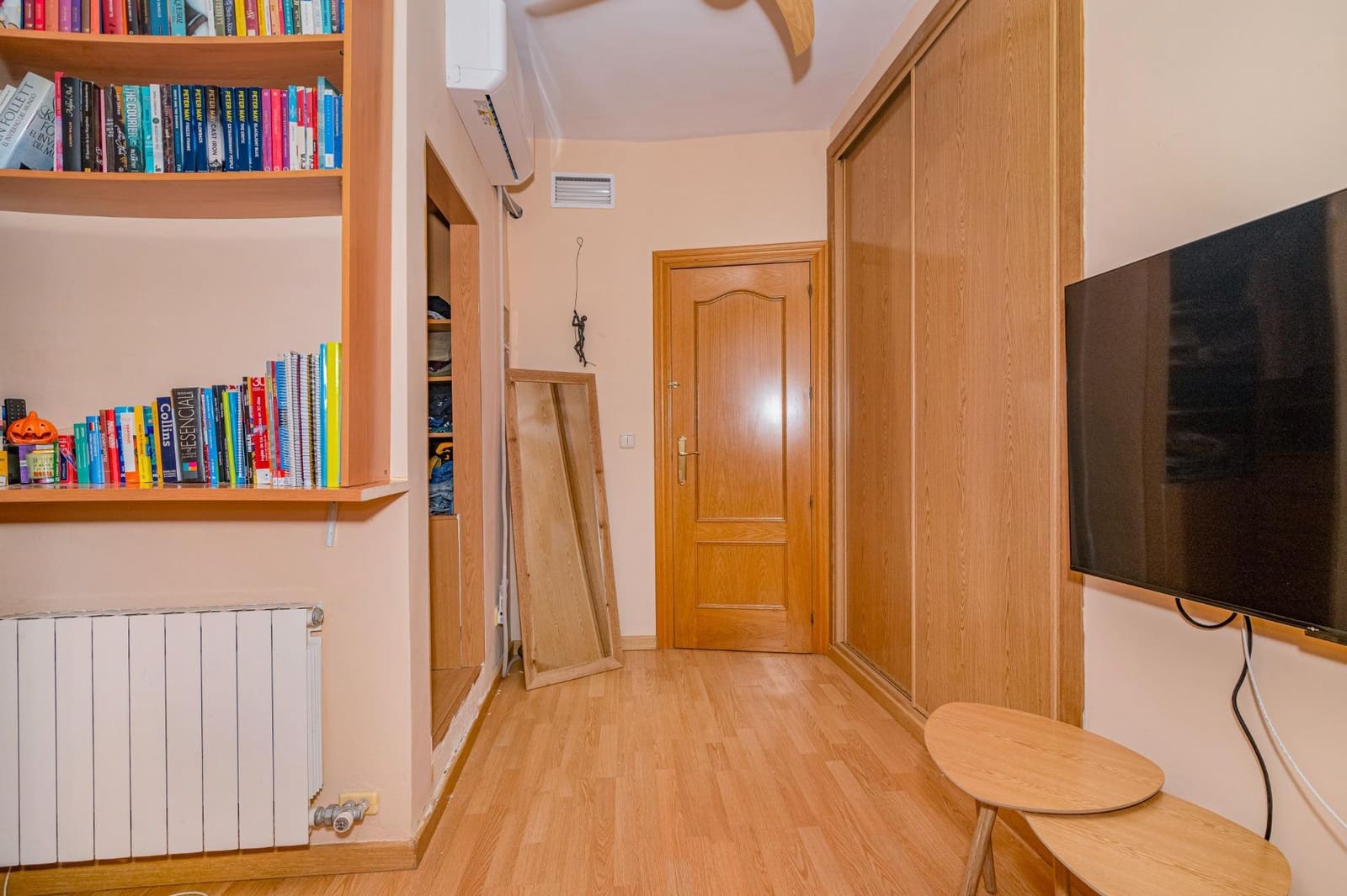 4 soveværelse Semi-Rækkehus til salg i Churriana de la Vega med swimmingpool garage - € 475.000 (Ref: 10047362)