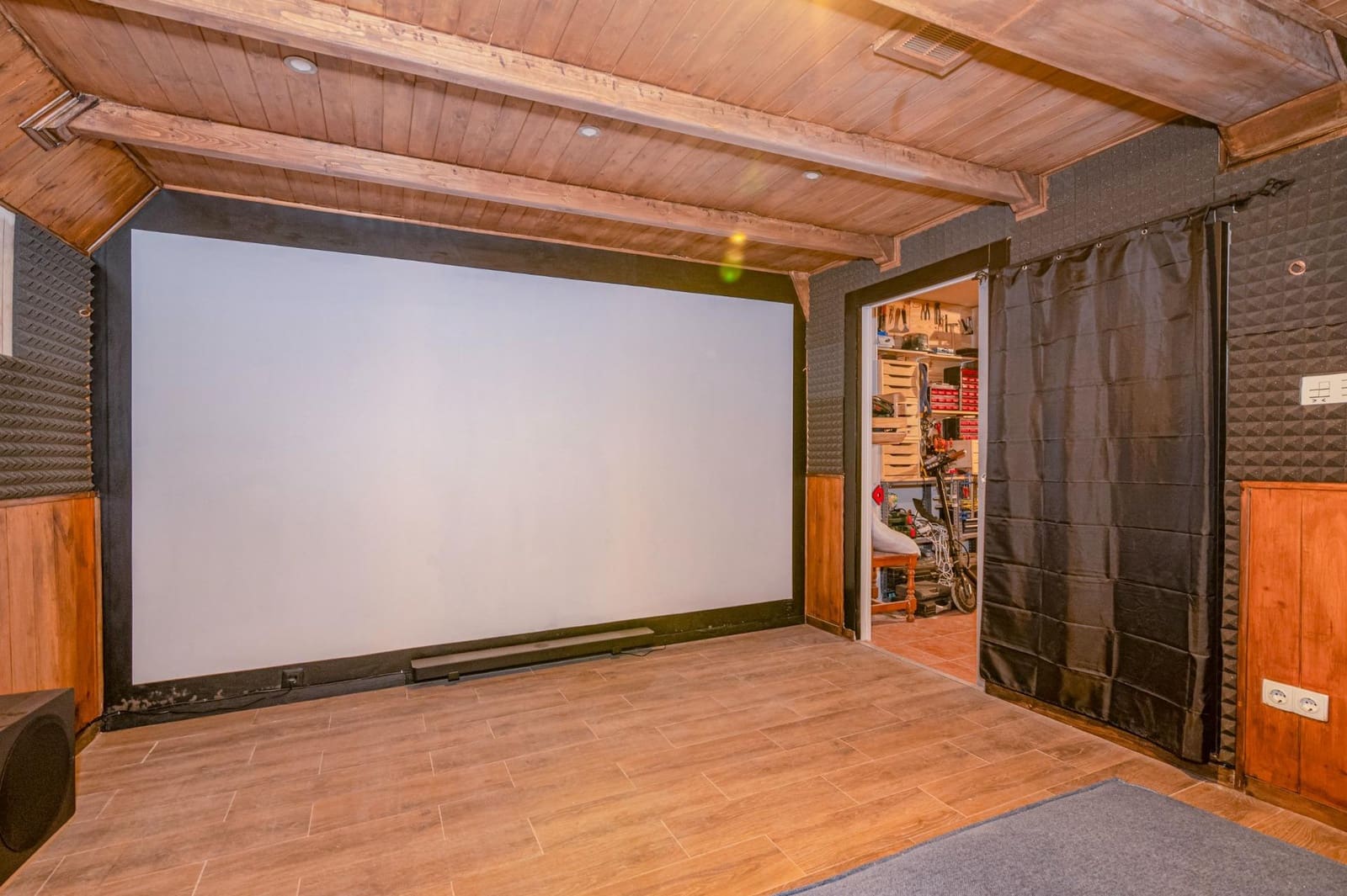 4 soveværelse Semi-Rækkehus til salg i Churriana de la Vega med swimmingpool garage - € 475.000 (Ref: 10047362)