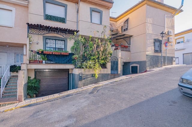 3 Zimmer Reihenhaus zu verkaufen in Alfacar mit Garage - 178.990 € (Ref: 10049316)