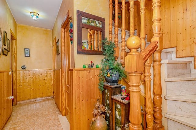 3 Zimmer Reihenhaus zu verkaufen in Alfacar mit Garage - 178.990 € (Ref: 10049316)