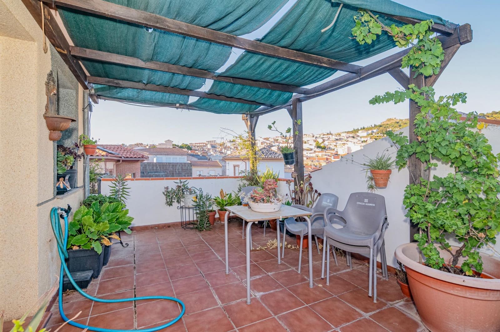 3 Zimmer Reihenhaus zu verkaufen in Alfacar mit Garage - 178.990 € (Ref: 10049316)