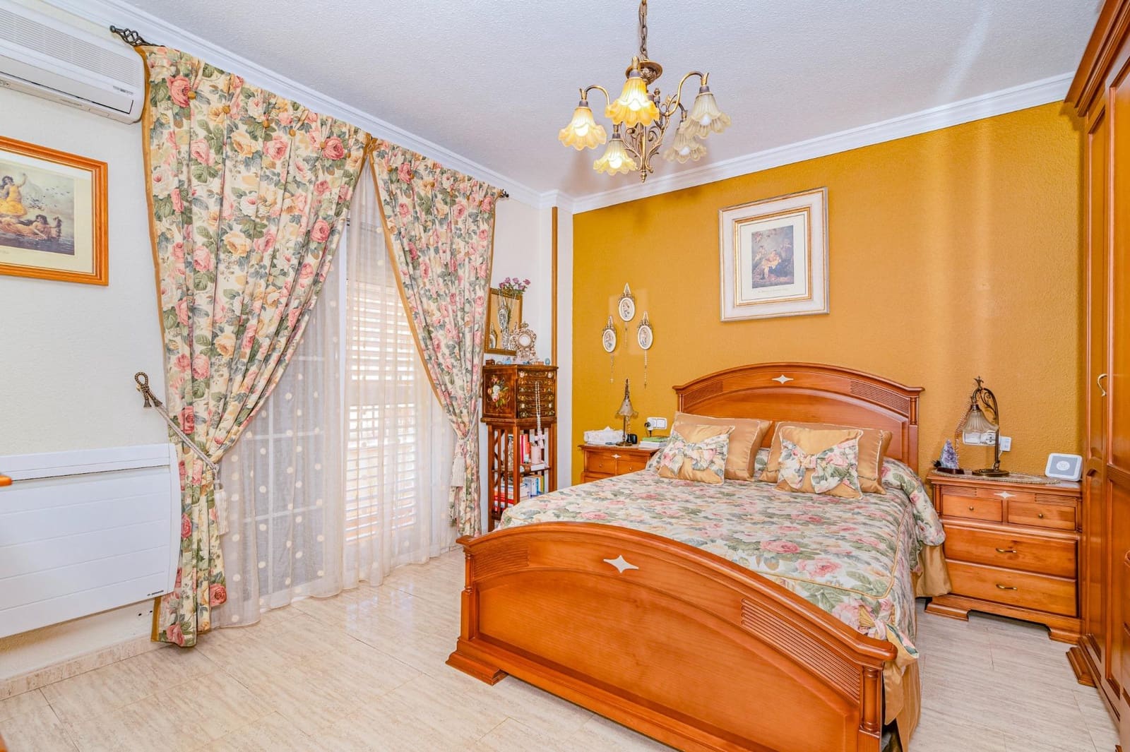 4 Zimmer Reihenhaus zu verkaufen in Belicena mit Garage - 234.999 € (Ref: 10049318)