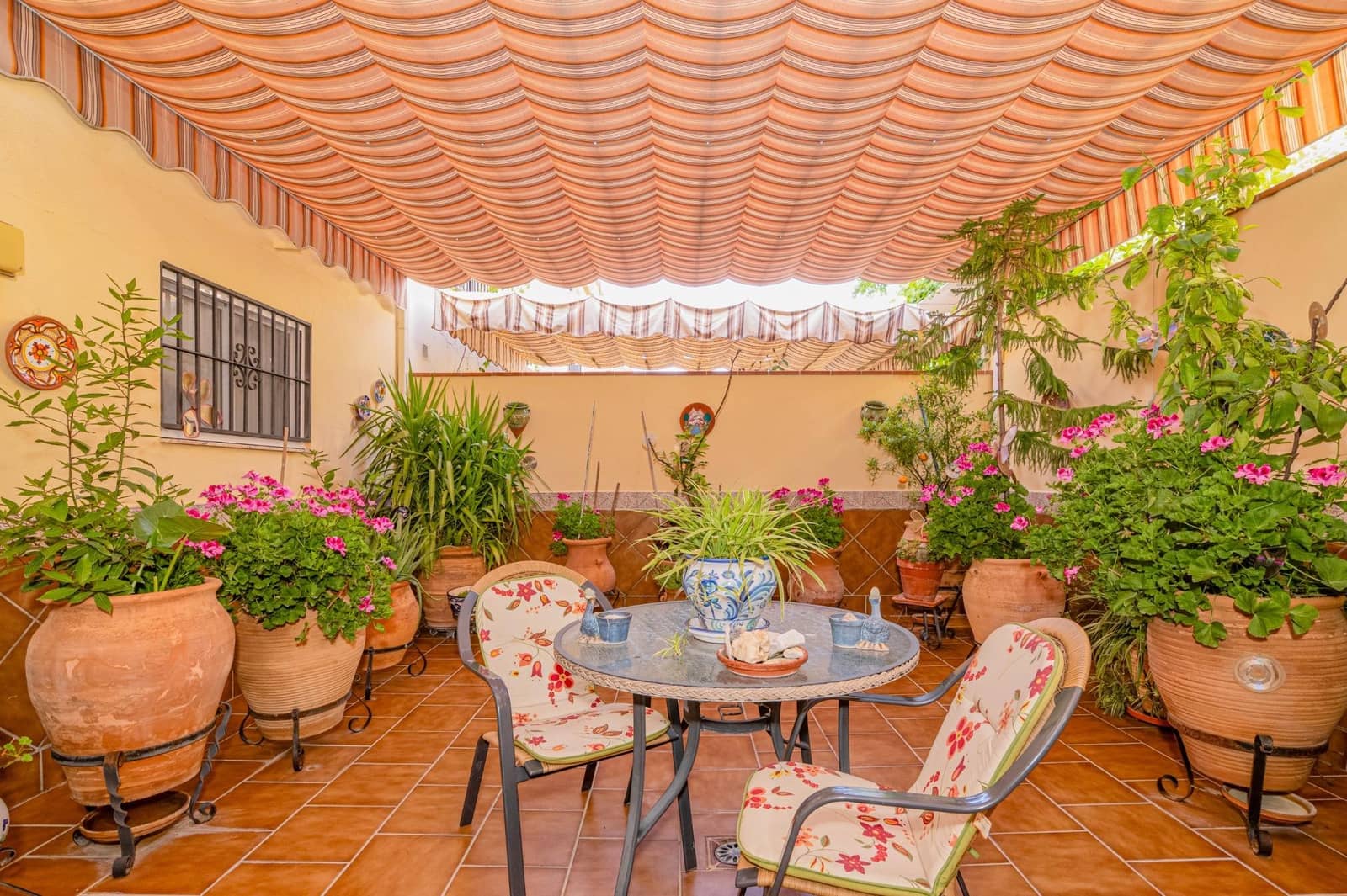 4 Zimmer Reihenhaus zu verkaufen in Belicena mit Garage - 234.999 € (Ref: 10049318)