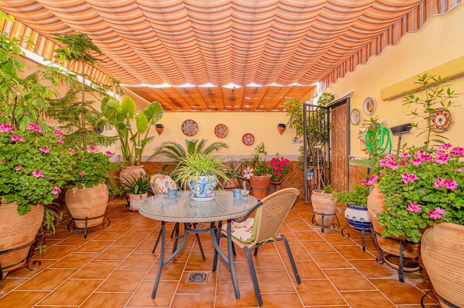 4 Zimmer Reihenhaus zu verkaufen in Belicena mit Garage - 234.999 € (Ref: 10049318)