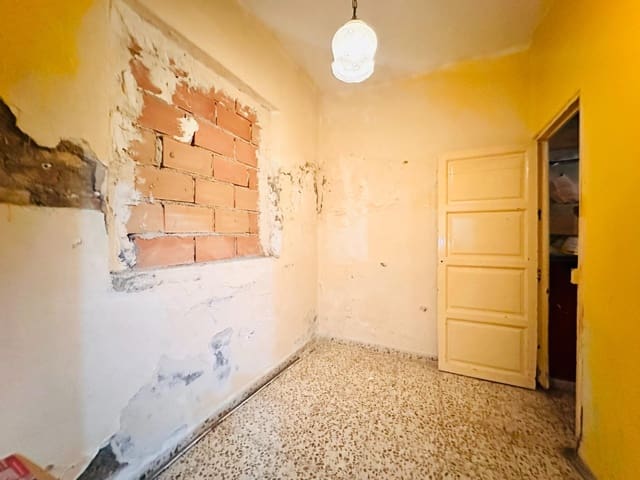 Piso de 2 habitaciones en Granada ciudad en venta - 88.000 € (Ref: 10062356)