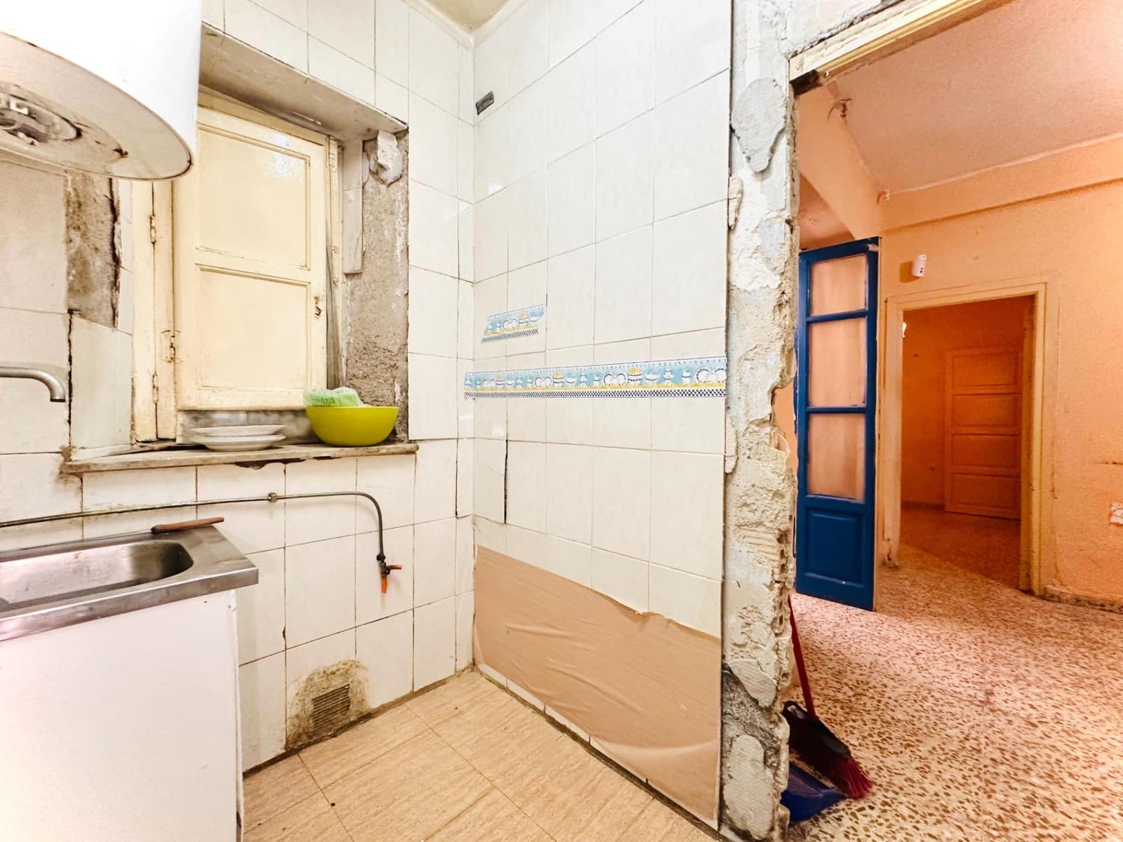 Piso de 2 habitaciones en Granada ciudad en venta - 88.000 € (Ref: 10062356)