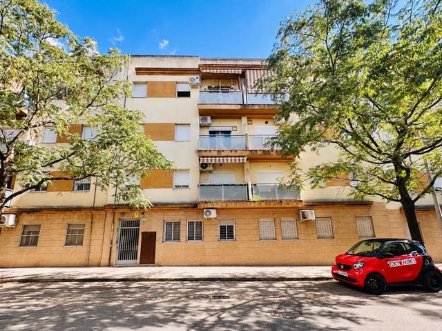 3 Zimmer Wohnung zu verkaufen in Norte, Granada Stadt mit Garage - 139.000 € (Ref: 10067978)
