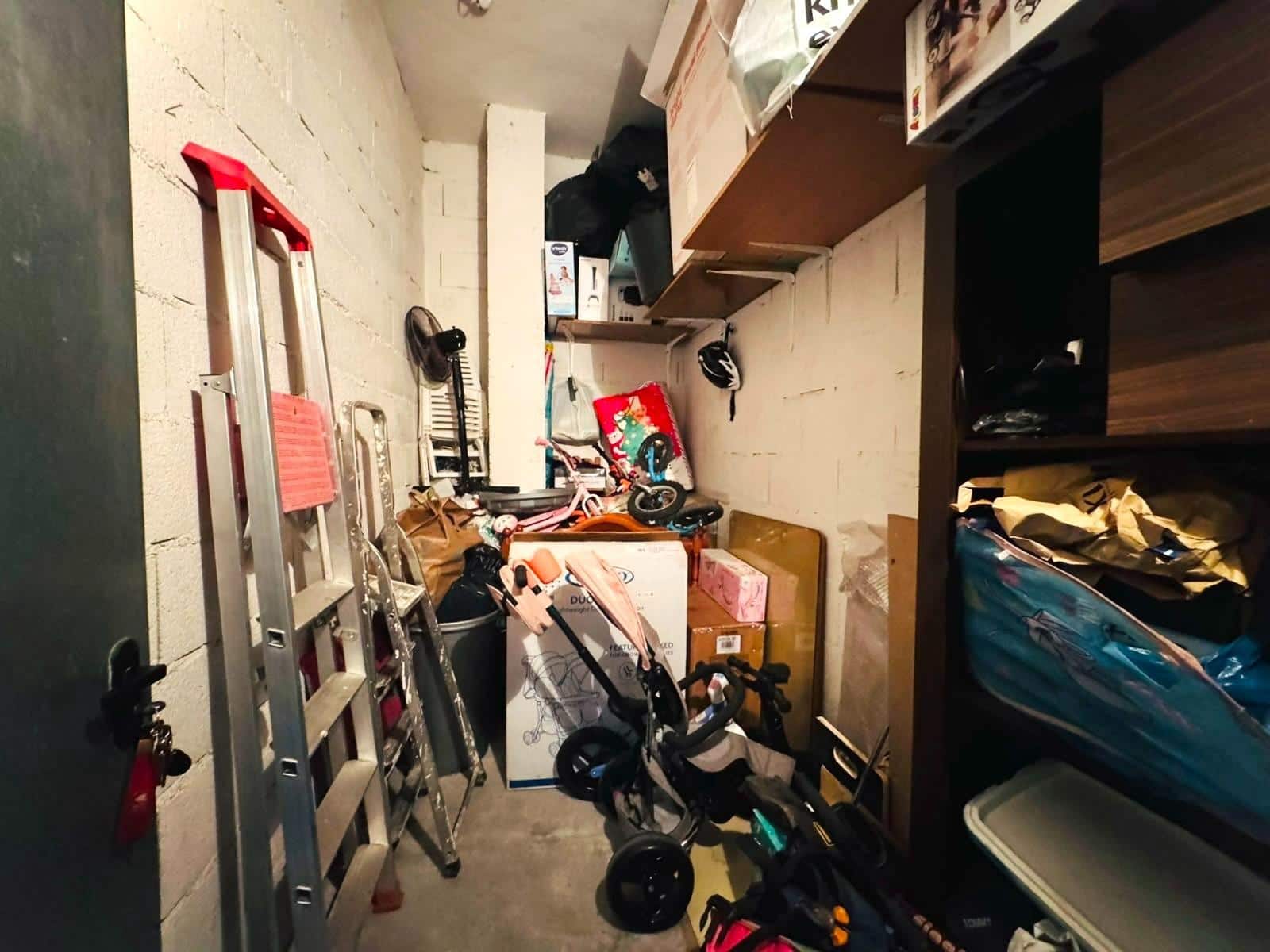 3 Zimmer Wohnung zu verkaufen in Granada Stadt mit Garage - 139.000 € (Ref: 10067978)