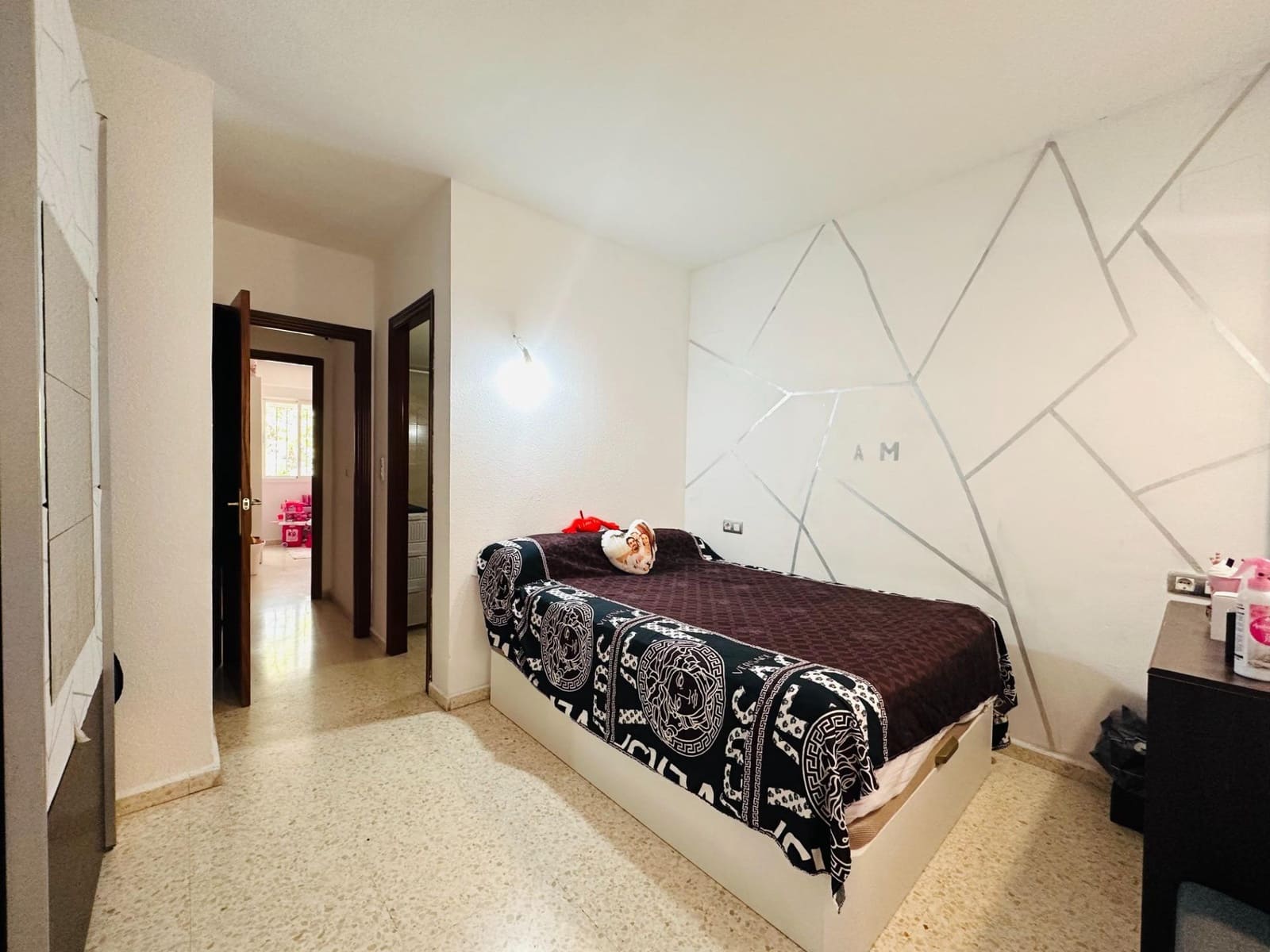 3 Zimmer Wohnung zu verkaufen in Granada Stadt mit Garage - 139.000 € (Ref: 10067978)