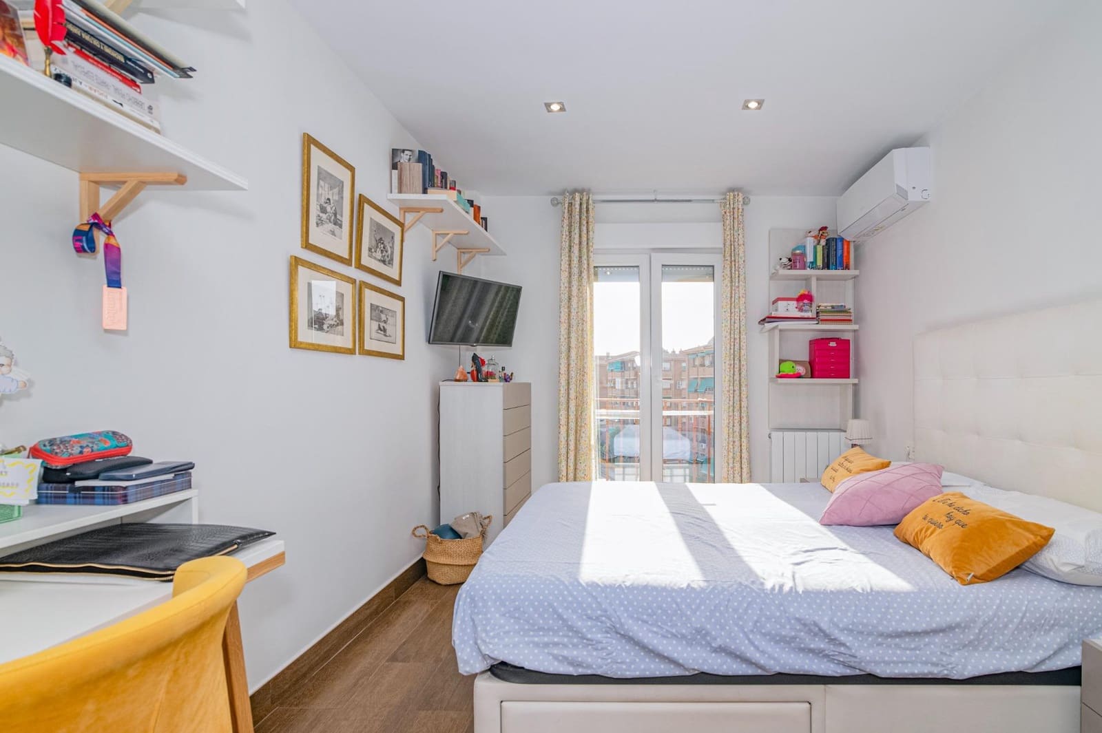 3 Zimmer Wohnung zu verkaufen in Granada Stadt - 410.000 € (Ref: 10067979)