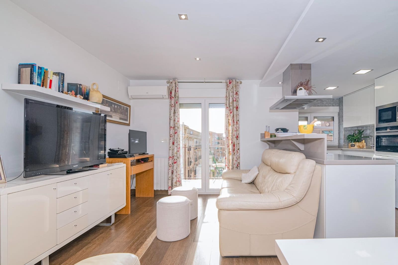 3 Zimmer Wohnung zu verkaufen in Granada Stadt - 410.000 € (Ref: 10067979)