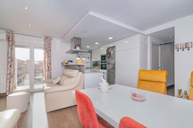 3 Zimmer Wohnung zu verkaufen in Granada Stadt - 410.000 € (Ref: 10067979)