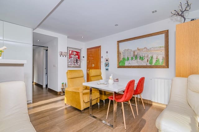 3 Zimmer Wohnung zu verkaufen in Granada Stadt - 410.000 € (Ref: 10067979)