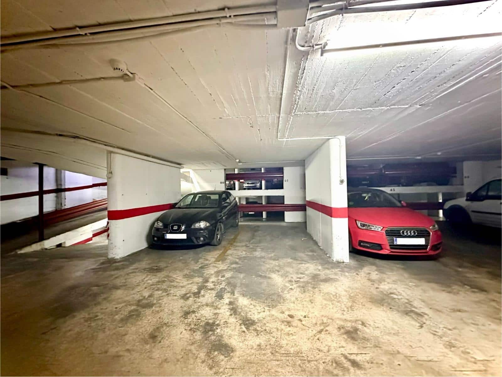 Garaje en Granada ciudad en venta - 49.000 € (Ref: 10076467)