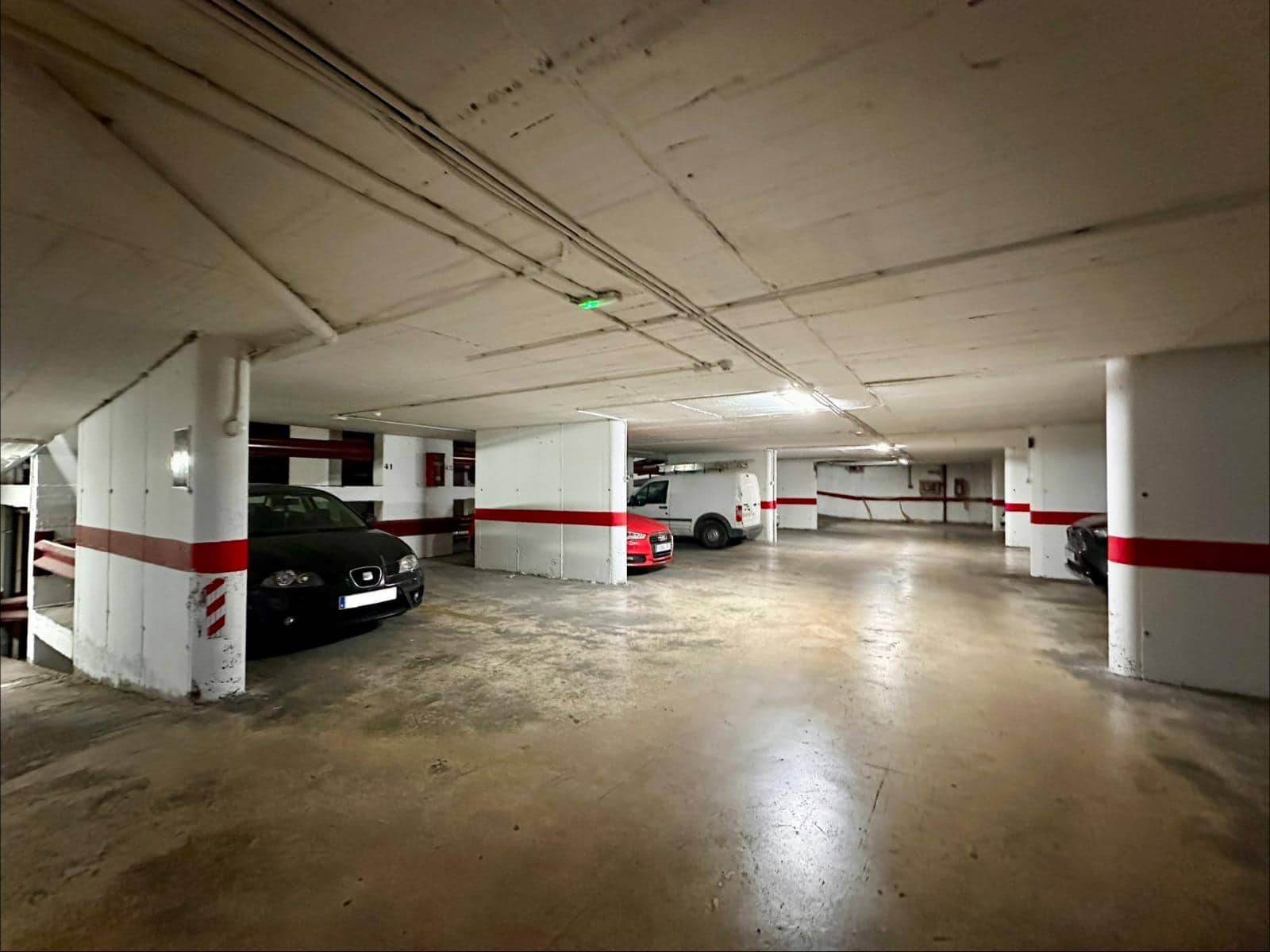 Garaje en Granada ciudad en venta - 49.000 € (Ref: 10076467)