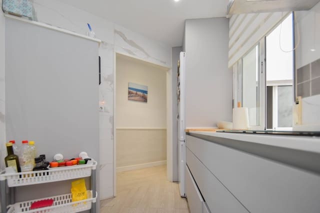 Piso de 3 habitaciones en Atarfe en venta con garaje - 140.000 € (Ref: 10078420)