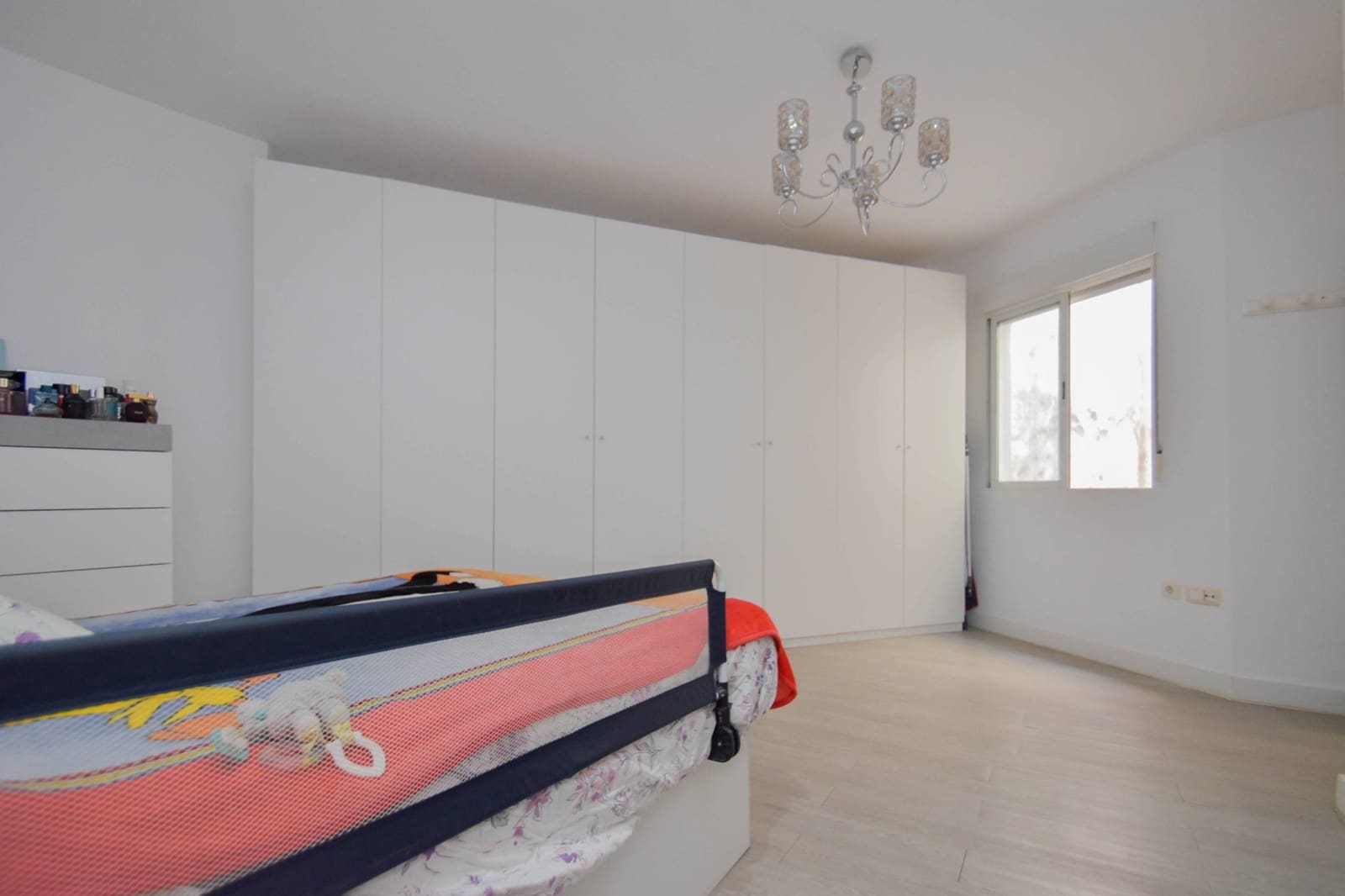 Piso de 3 habitaciones en Atarfe en venta con garaje - 140.000 € (Ref: 10078420)