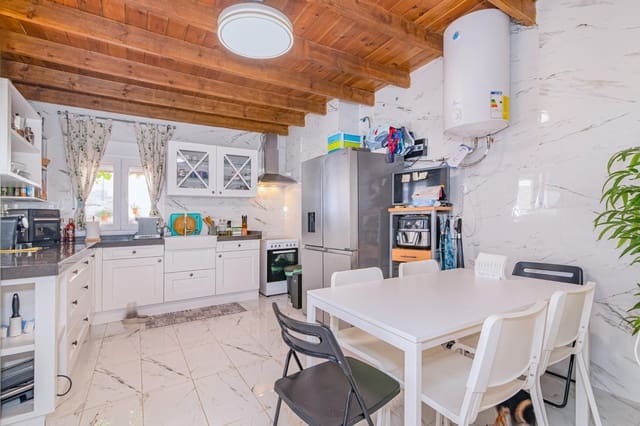 4 chambre Maison de Ville à vendre à Atarfe - 165 000 € (Ref: 10078421)