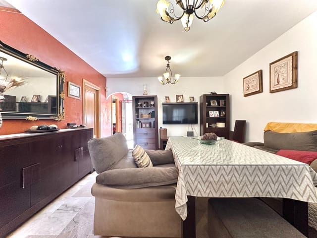 3 camera da letto Villetta a Schiera in vendita in Maracena con garage - 280.000 € (Rif: 10086196)