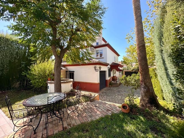 3 Zimmer Villa zu verkaufen in Peligros mit Pool Garage - 320.000 € (Ref: 10089752)