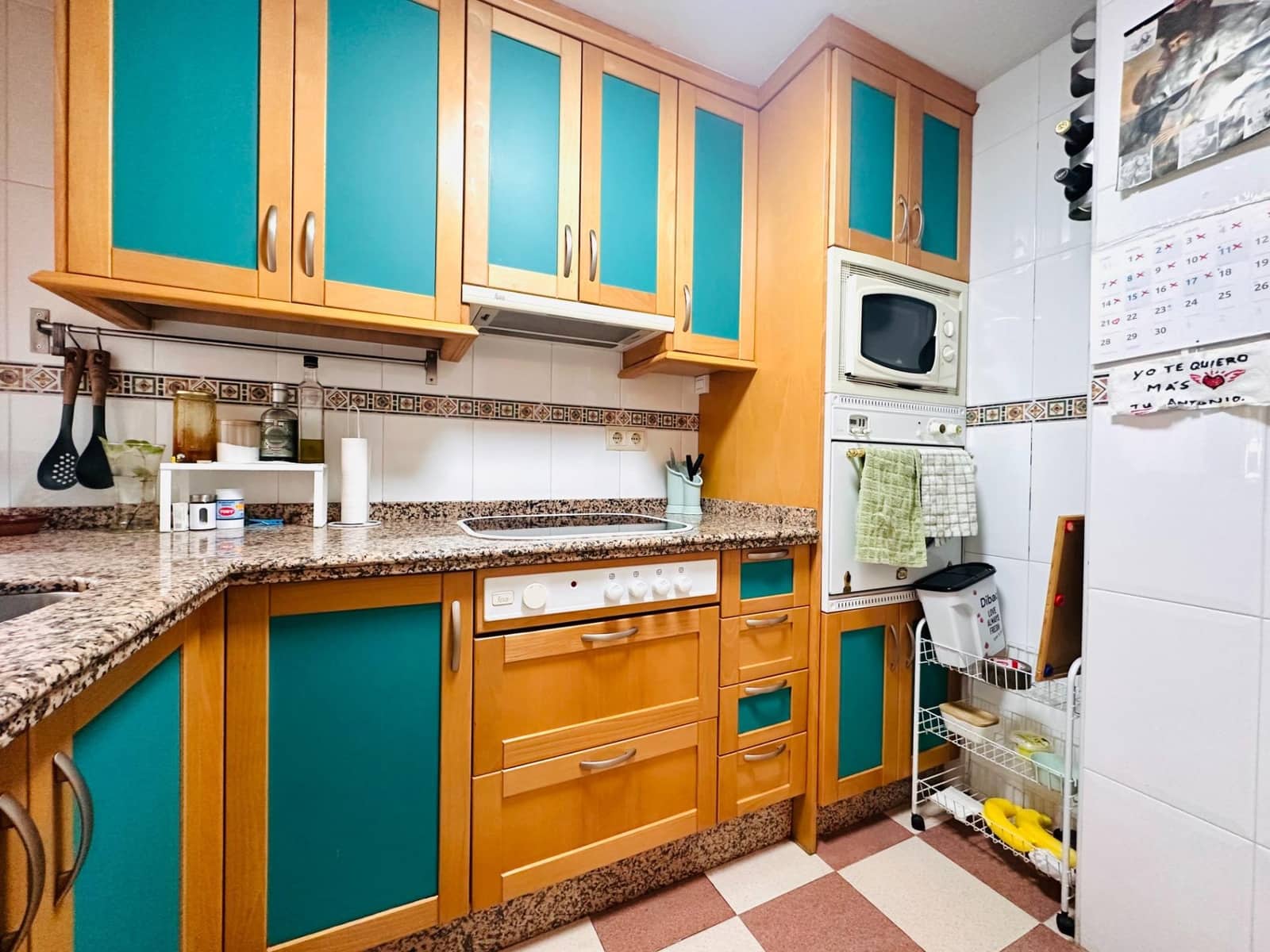 2 slaapkamer Flat te koop in Churriana de la Vega met garage - € 175.000 (Ref: 10089755)