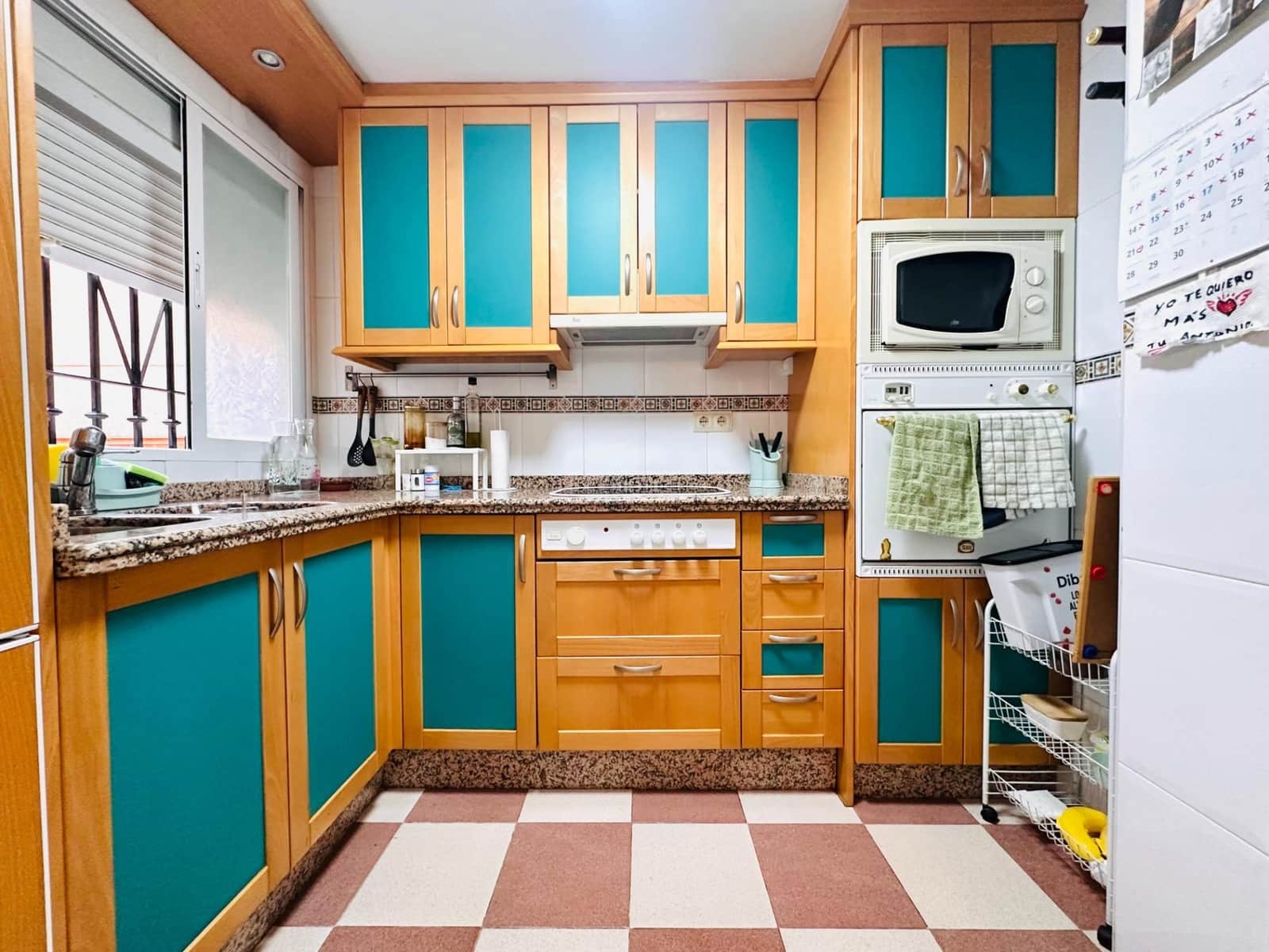 2 slaapkamer Flat te koop in Churriana de la Vega met garage - € 175.000 (Ref: 10089755)