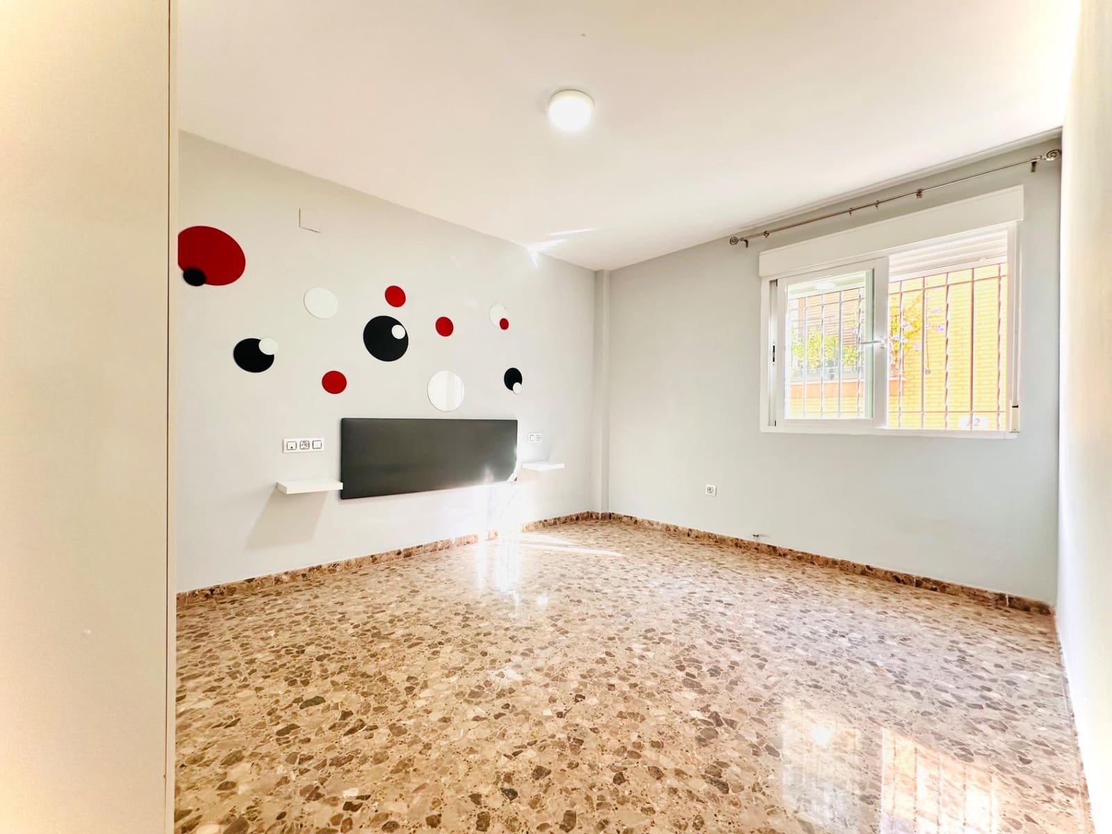1 makuuhuone Huoneisto myytävänä paikassa Las Gabias - 139 500 € (Ref: 10094728)