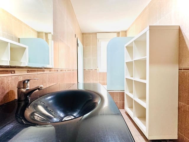 1 makuuhuone Huoneisto myytävänä paikassa Las Gabias - 139 500 € (Ref: 10094728)