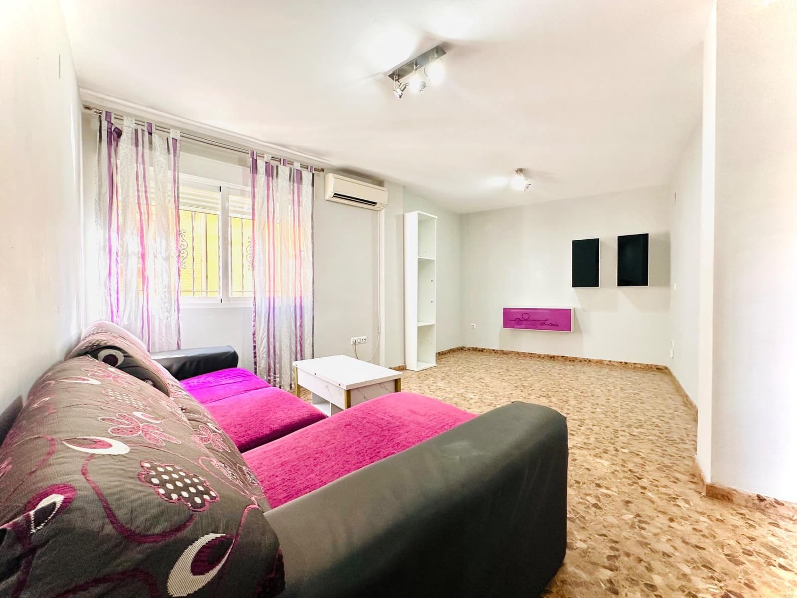 1 makuuhuone Huoneisto myytävänä paikassa Las Gabias - 139 500 € (Ref: 10094728)