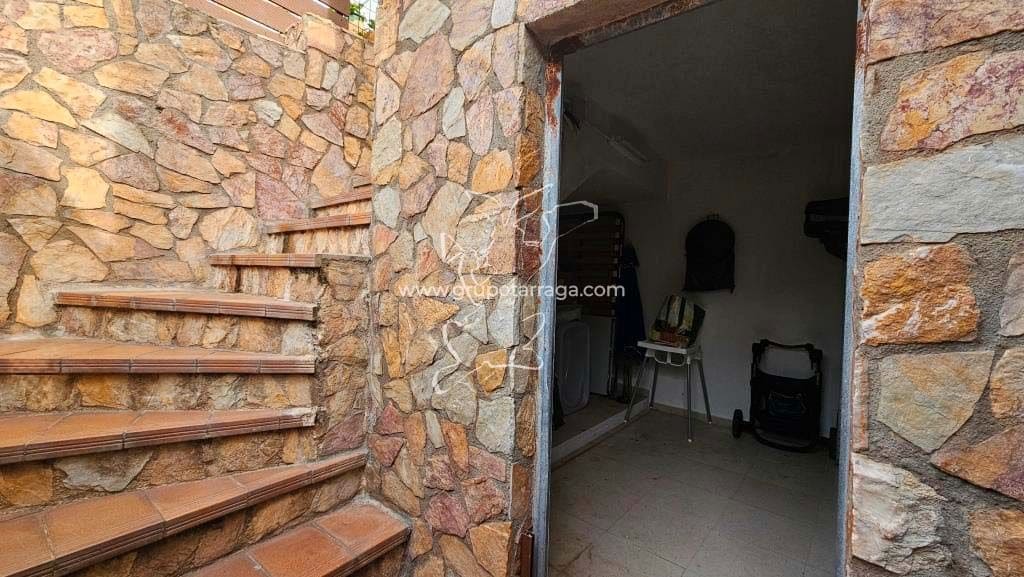 5 bedroom Villa for sale in Lloret de Mar with pool garage - € 660,000 (Ref: 9128645)