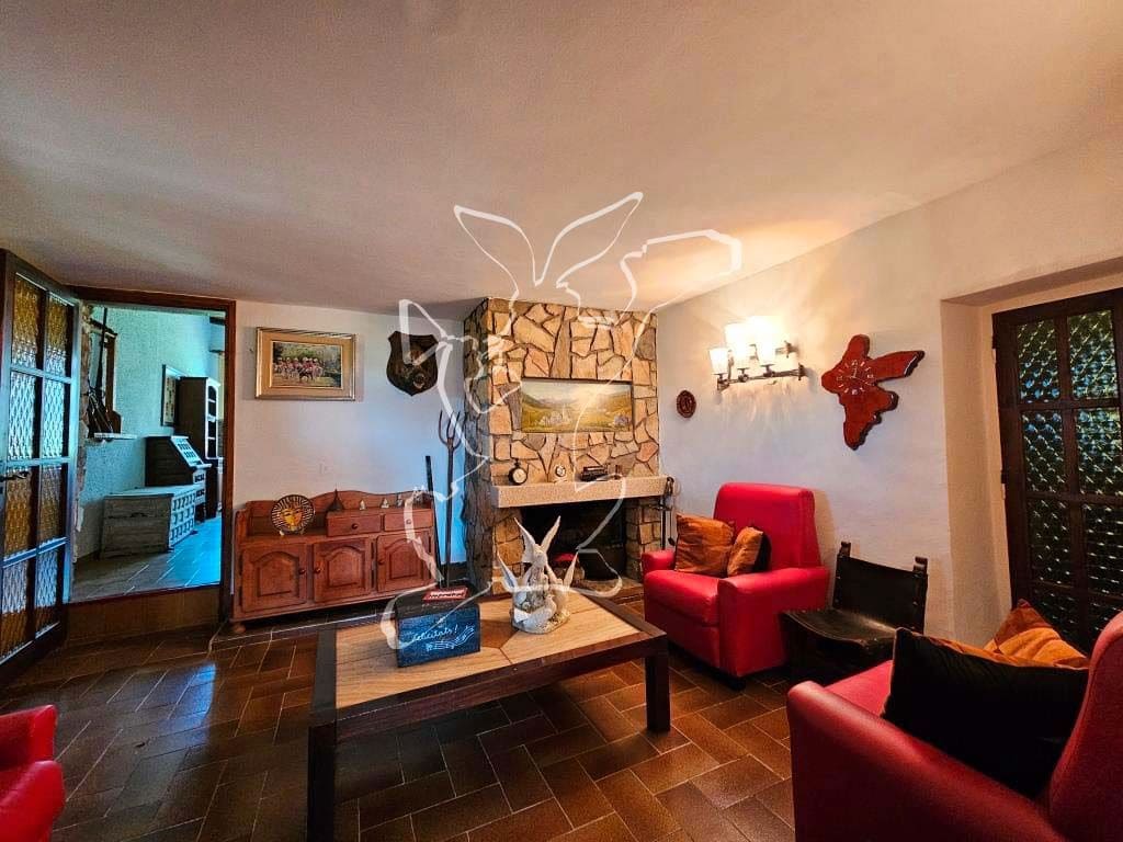 5 soverom Finca/Herregård til salgs i Caldes de Malavella med svømmebasseng garasje - € 875 000 (Ref: 9128650)