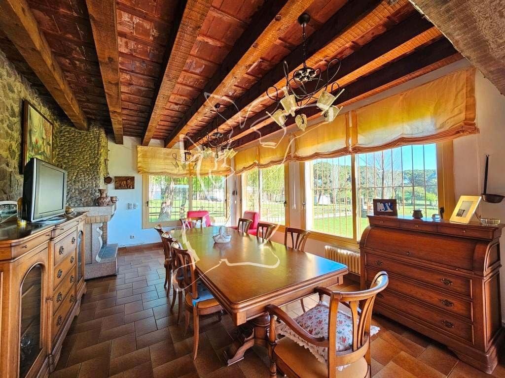 5 soverom Finca/Herregård til salgs i Caldes de Malavella med svømmebasseng garasje - € 875 000 (Ref: 9128650)