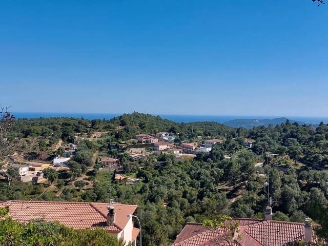 Tomt till salu i Urbanitzacions del Nord, Lloret de Mar - 80 000 € (Ref: 9128652)