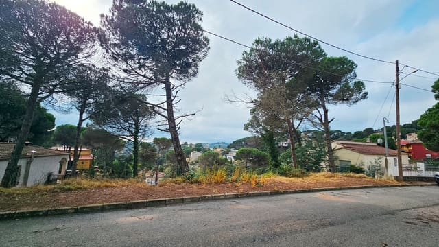 Bauplatz zu verkaufen in Aiguaviva Parc, Vidreres - 27.000 € (Ref: 9128653)