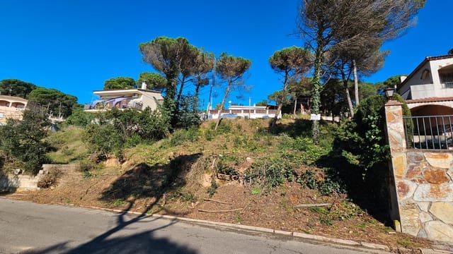 Bauplatz zu verkaufen in Aiguaviva Parc, Vidreres - 27.000 € (Ref: 9128653)