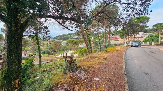 Bauplatz zu verkaufen in Aiguaviva Parc, Vidreres - 27.000 € (Ref: 9128653)