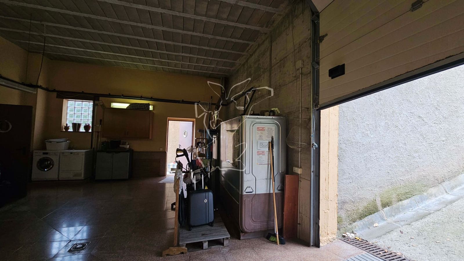 4 soveværelse Finca/Landehus til salg i Lloret de Mar med swimmingpool garage - € 395.000 (Ref: 9128656)